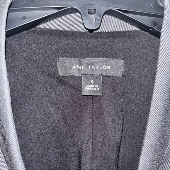 STUNNING Ann Taylor Blazer SZ 12 - Picture 8 of 8
